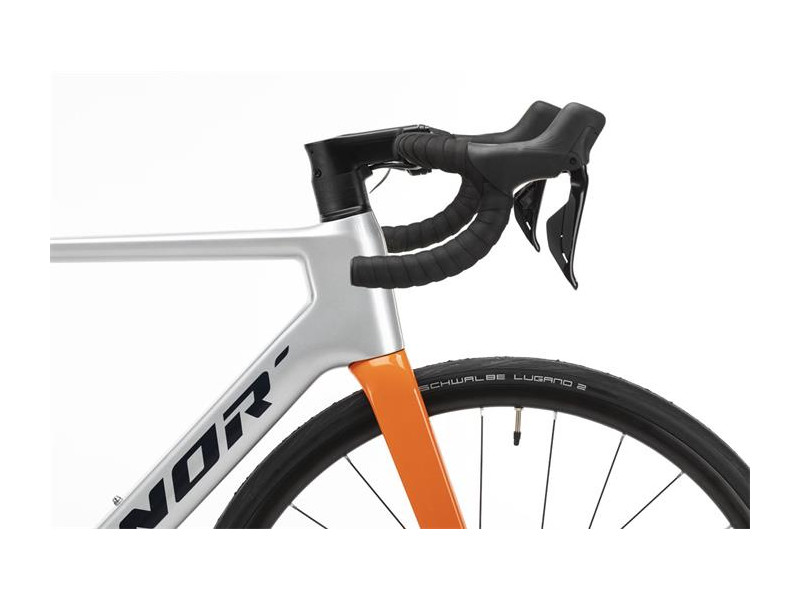 Bicicleta Carretera Conor Rush Aero 28" (700) Plata 105 Di2